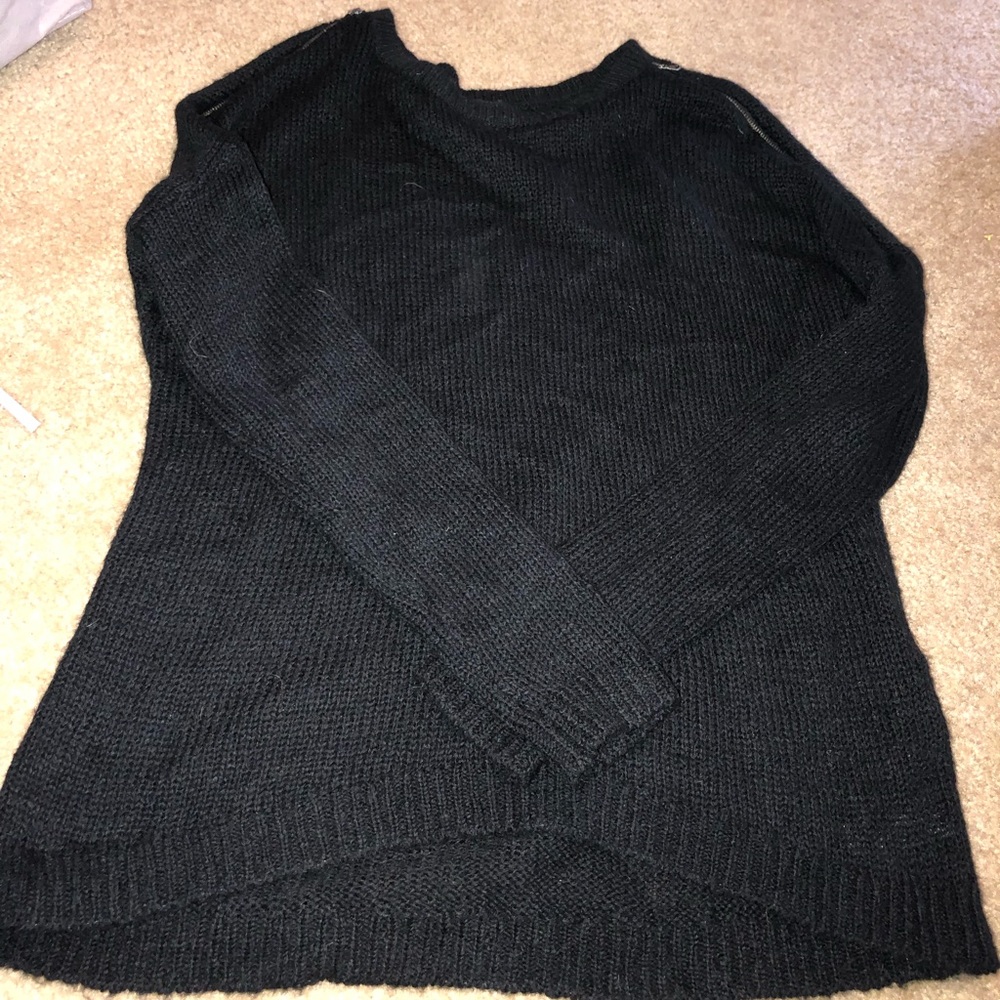 Black sweater with zip shoulders